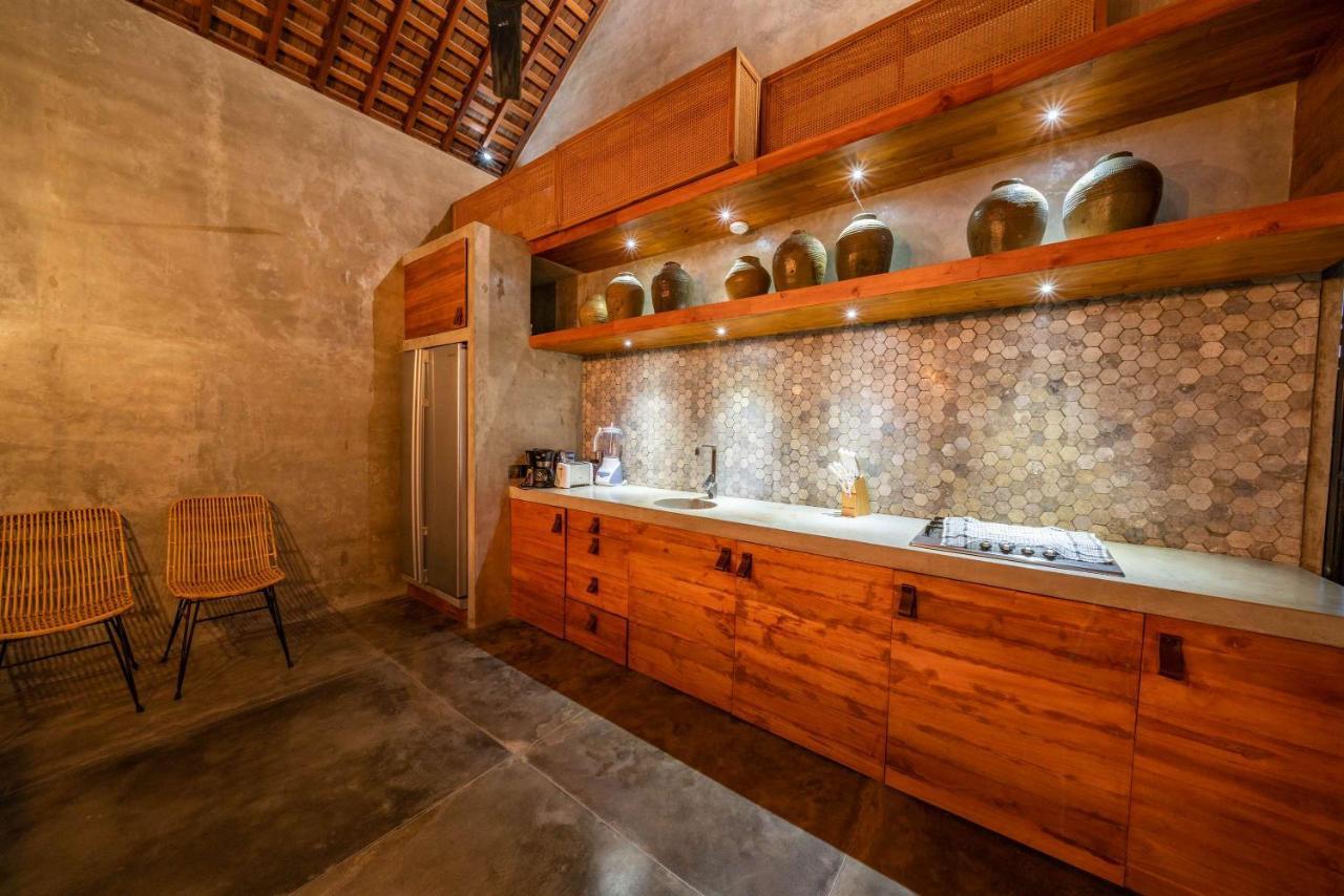 Wirtiga - Elegant 3bdr In The Heart Of Canggu! Villa