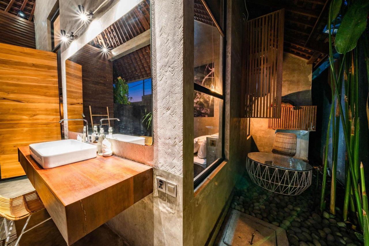 Villa Wirtiga - Elegant 3bdr In The Heart Of Canggu! *