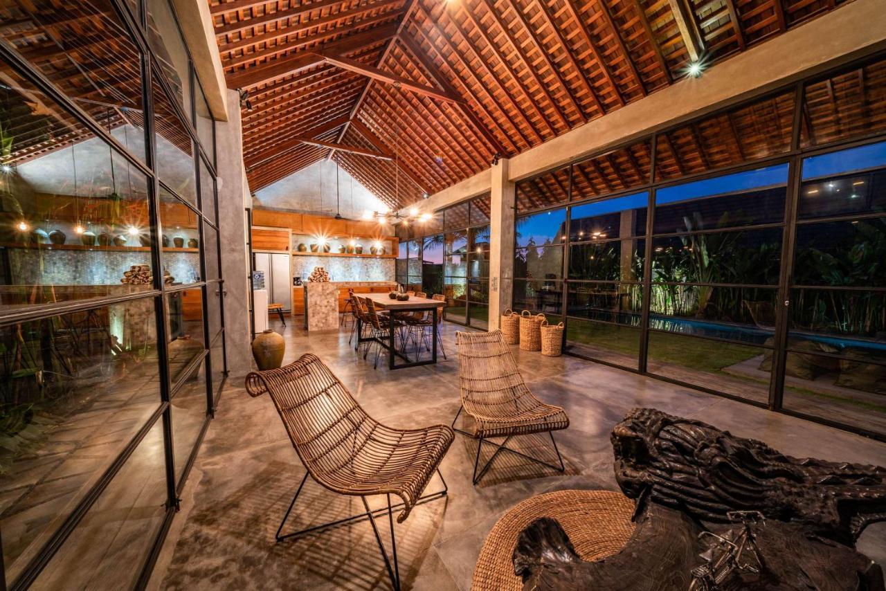 Wirtiga - Elegant 3bdr In The Heart Of Canggu! Villa *