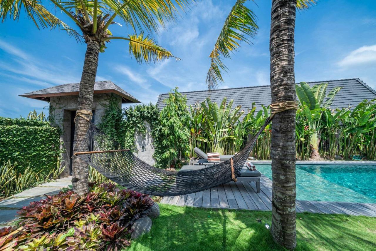 Villa Wirtiga - Elegant 3bdr In The Heart Of Canggu!