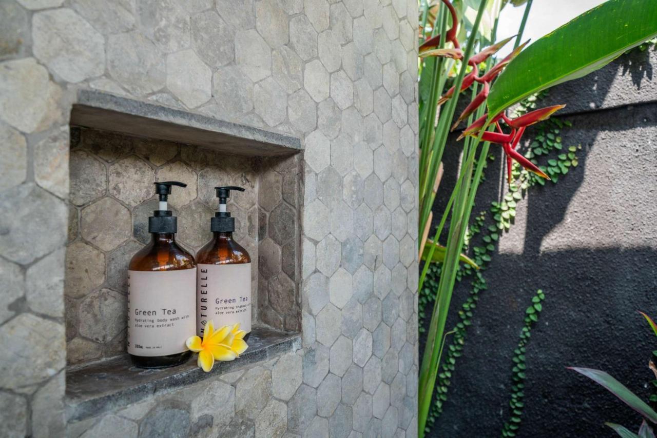 Villa Wirtiga - Elegant 3bdr In The Heart Of Canggu! Canggu (Bali)