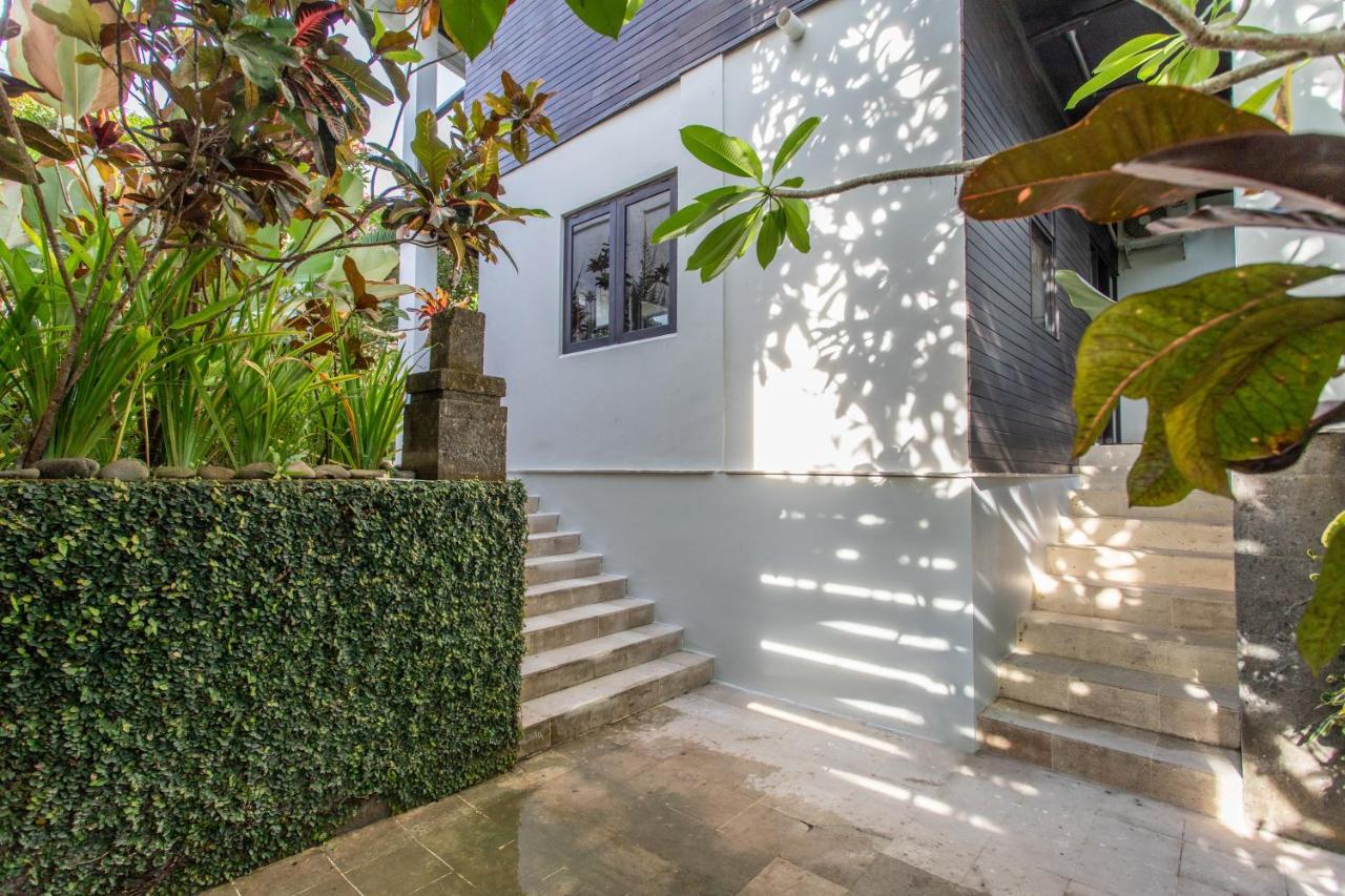 Balian Surf Villas