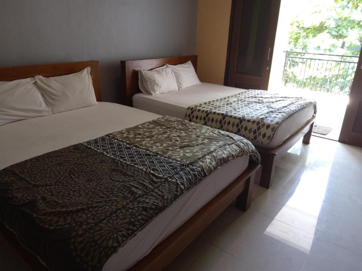 Guest house Ketapang Echo