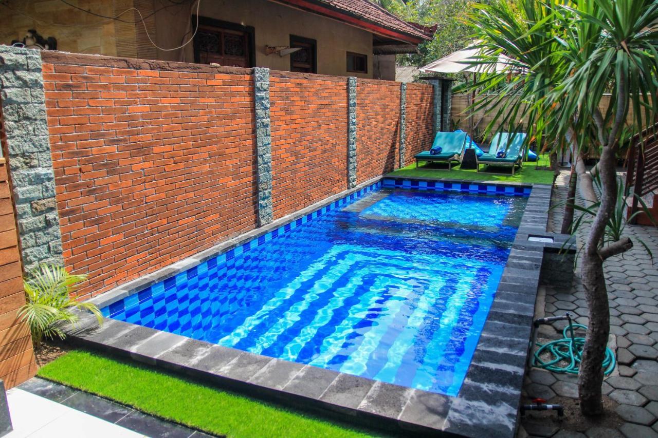 Guest house D'tegal House *