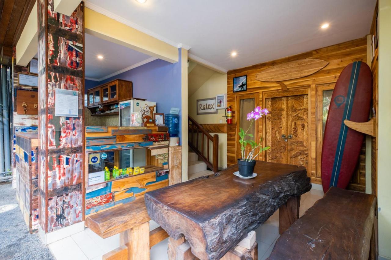 Hotel The Point Surfcamp Bali Pulukan