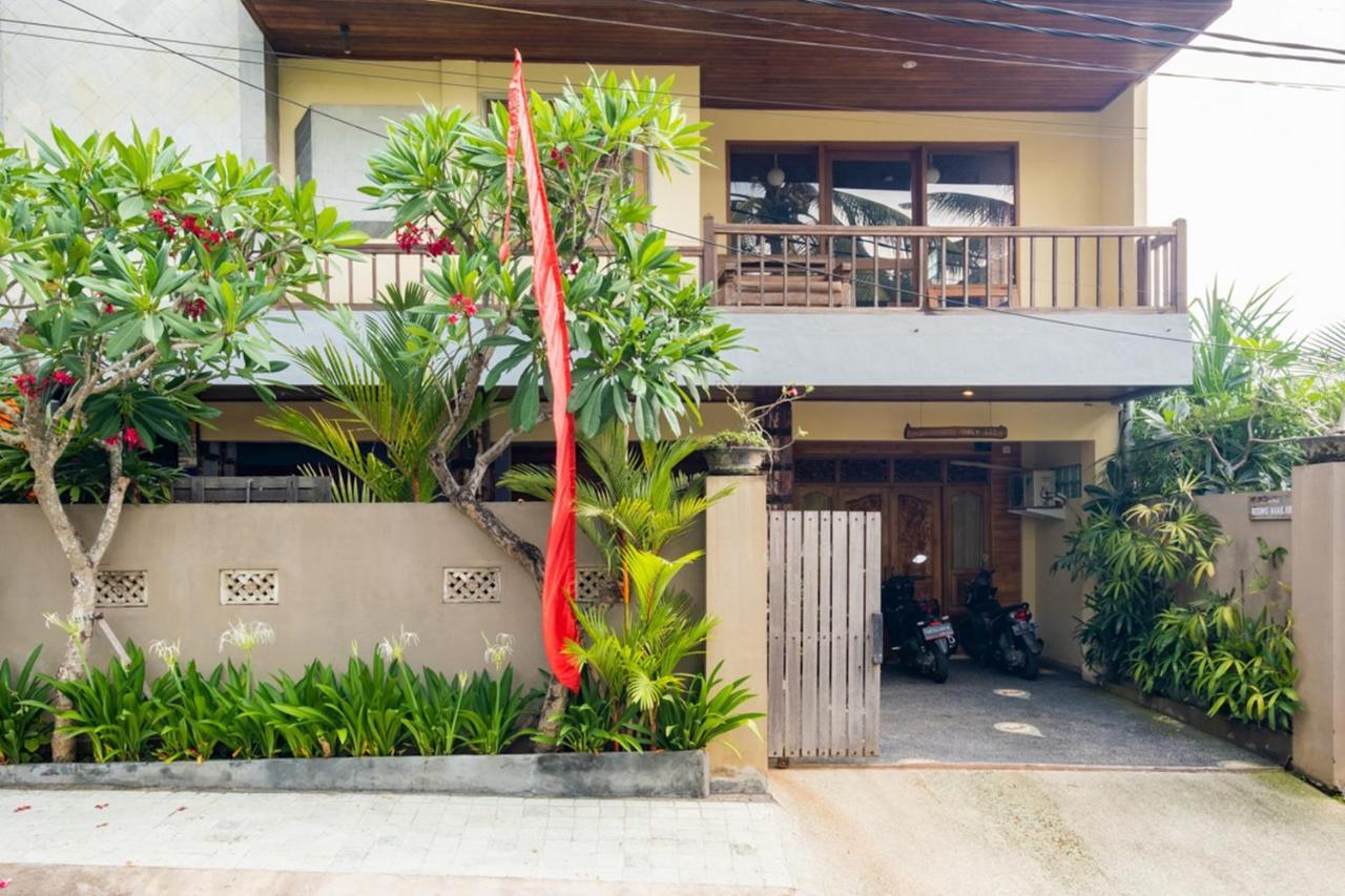 Hotel The Point Surfcamp Bali