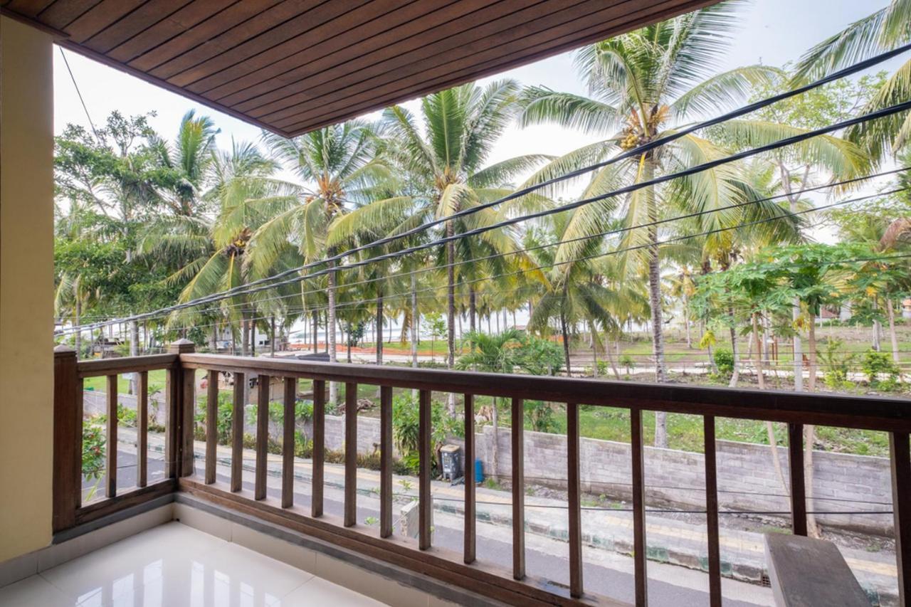 The Point Surfcamp Bali 3*