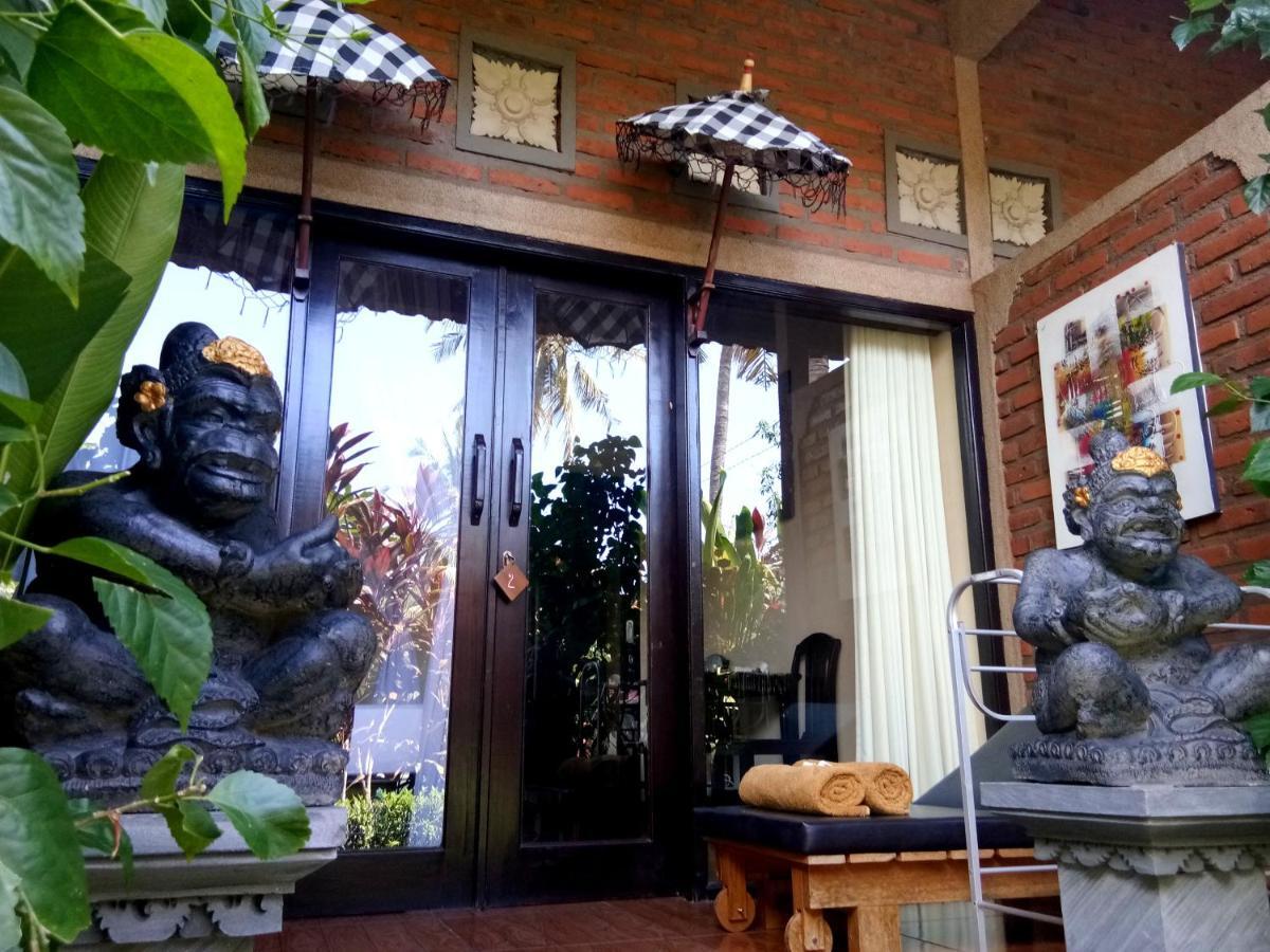 The Sari Guest house 3*