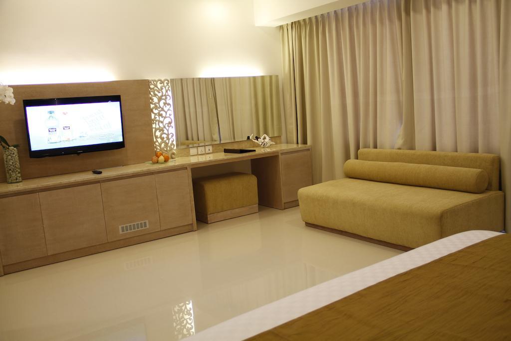 Hotel Kuta Angel - Luxurious Living 4*