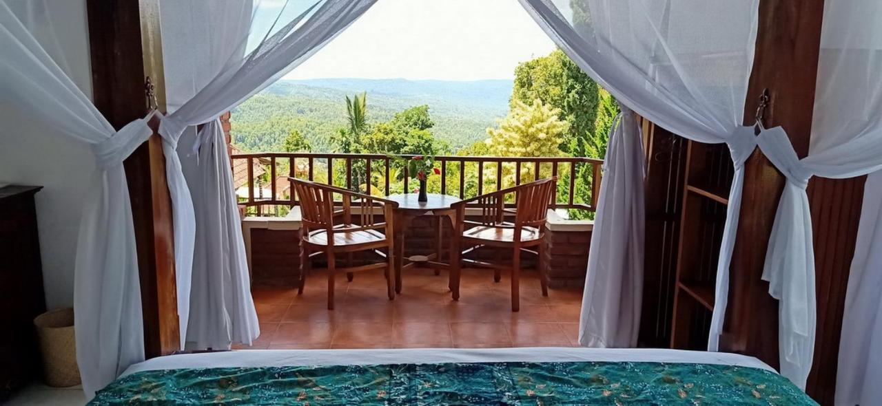 Karang Sari & Restaurant Guest house