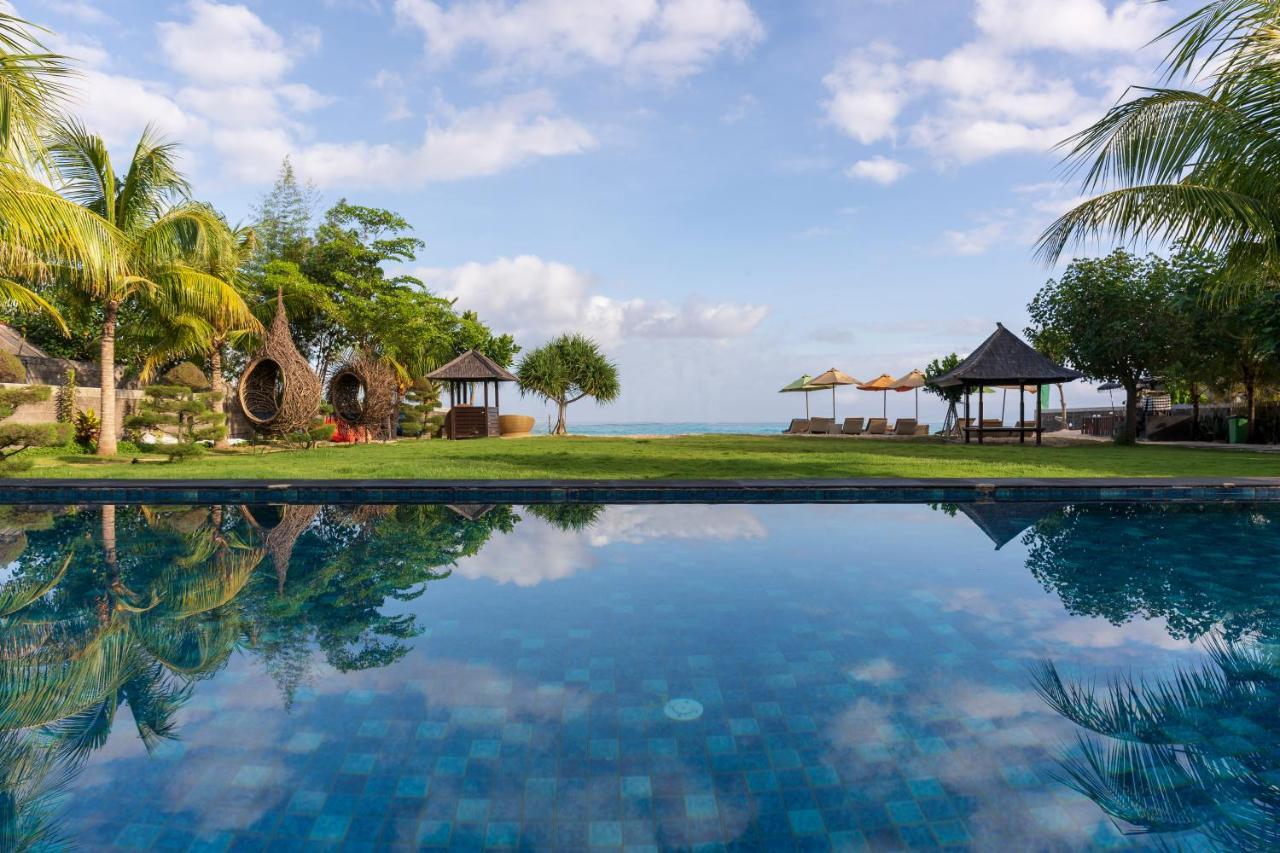 D'nusa Club And Resort