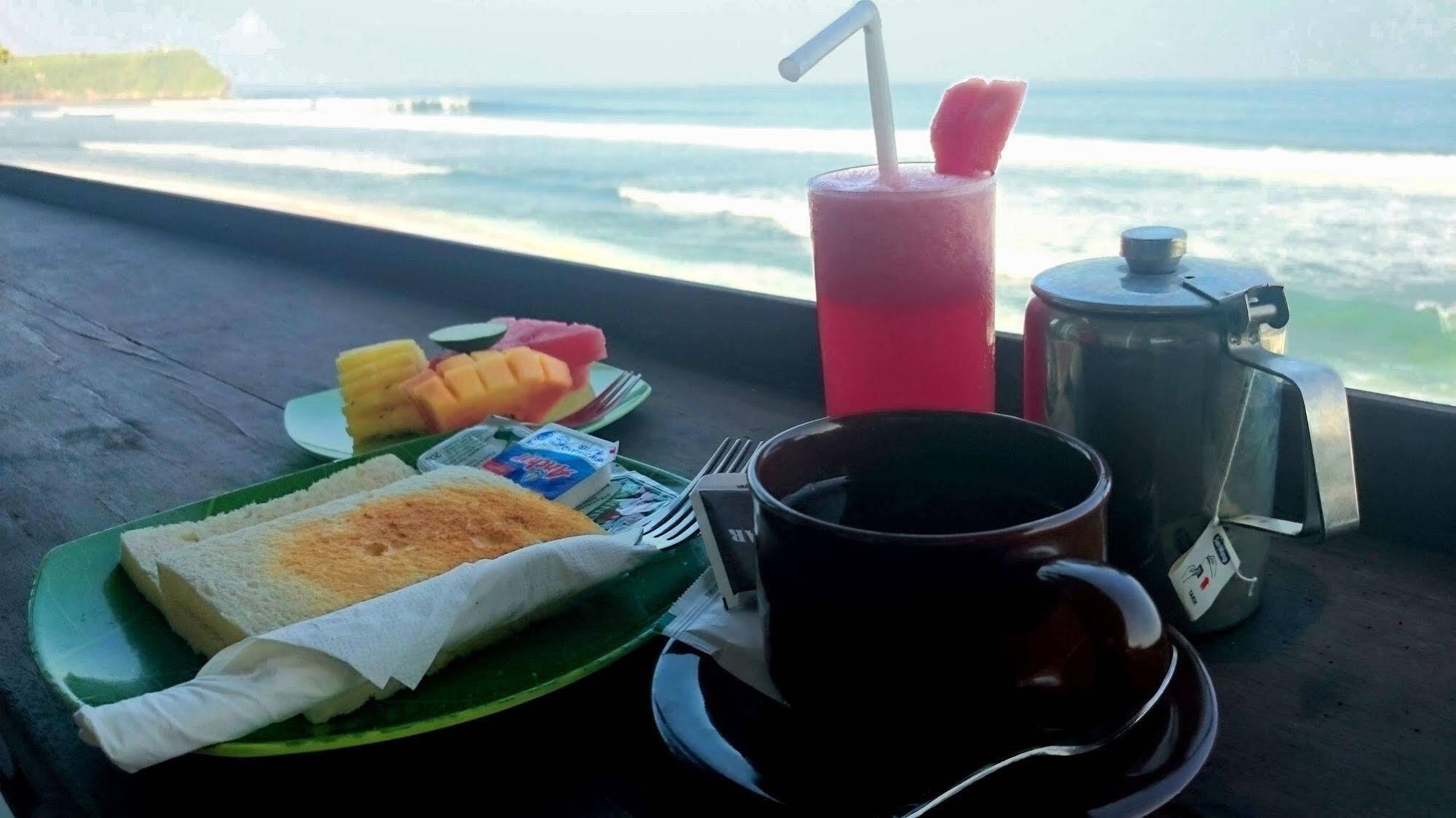 Balangan Paradise And Restaurant Guest house 2*