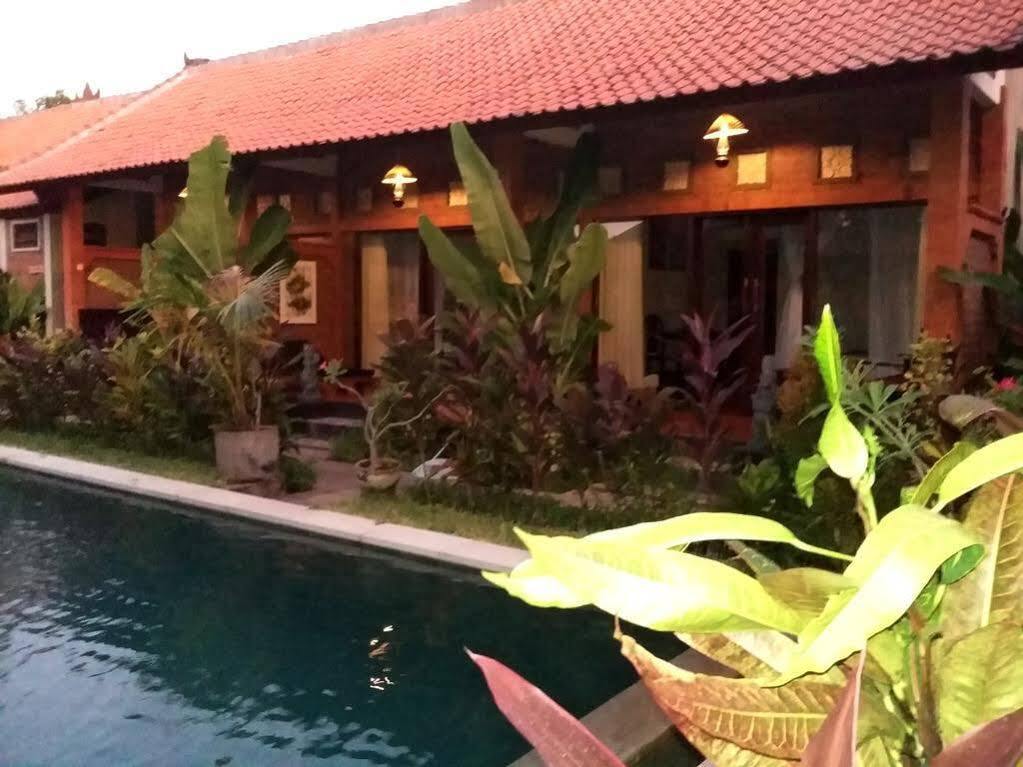 The Sari Guest house Pemuteran (Bali)