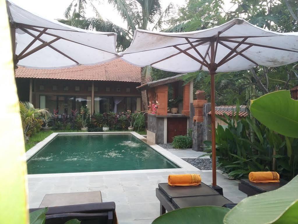 The Sari Guest house 3*