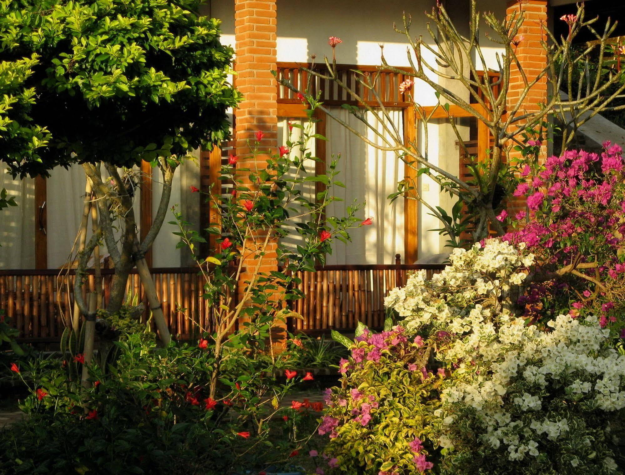 Guest house Karang Sari & Restaurant Munduk (Bali)