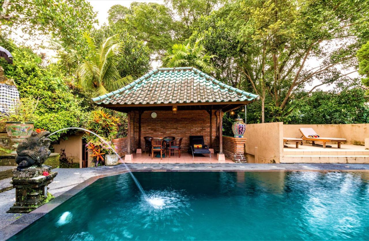 Resort Tanah Merah Art By Agata