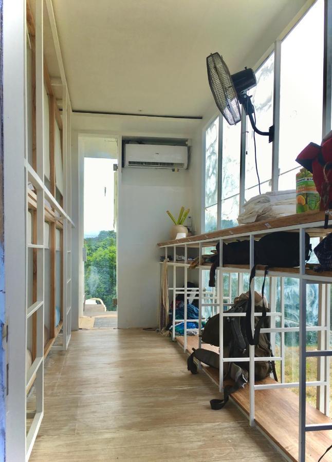 The Hide At (adults Only) Hostel *