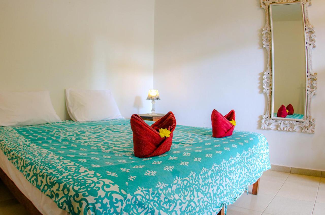 Rumah Semanggi Bed & Breakfast *