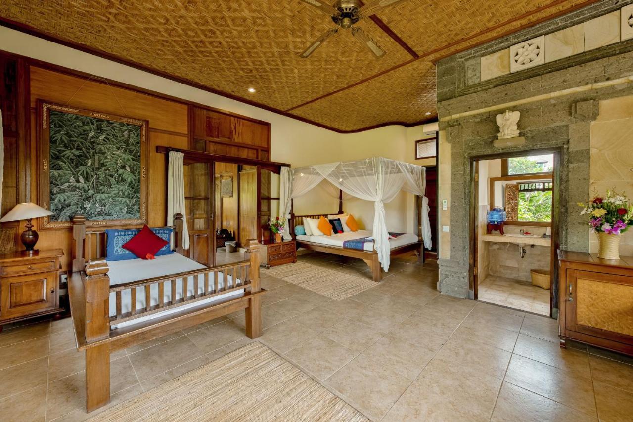Hotel Kebun Indah 4*