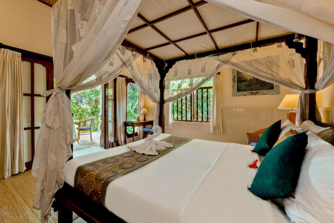 Kebun Indah Hotel