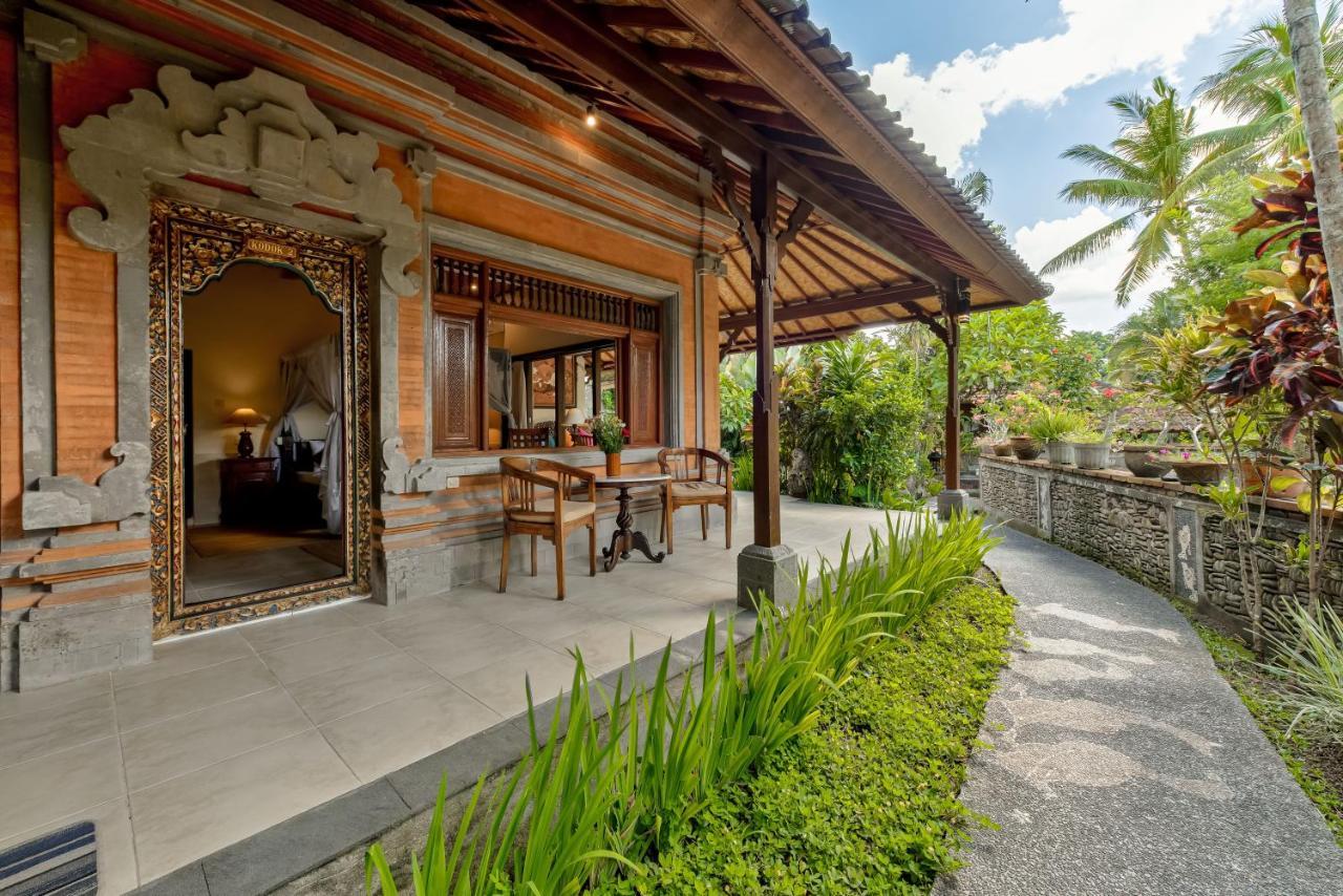 Hotel Kebun Indah
