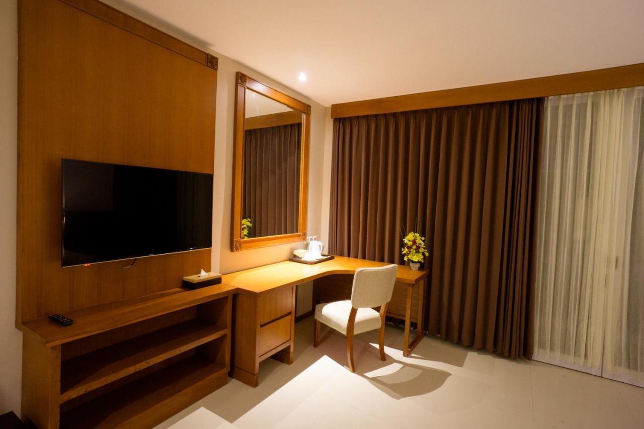 Resort D'nusa Club And 4*