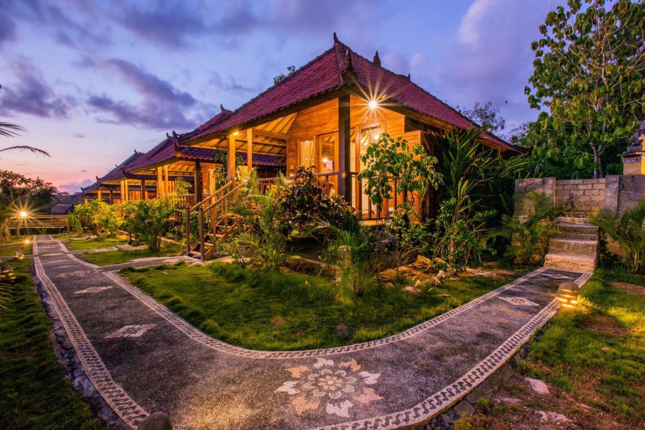 D'coin Holiday park 3*