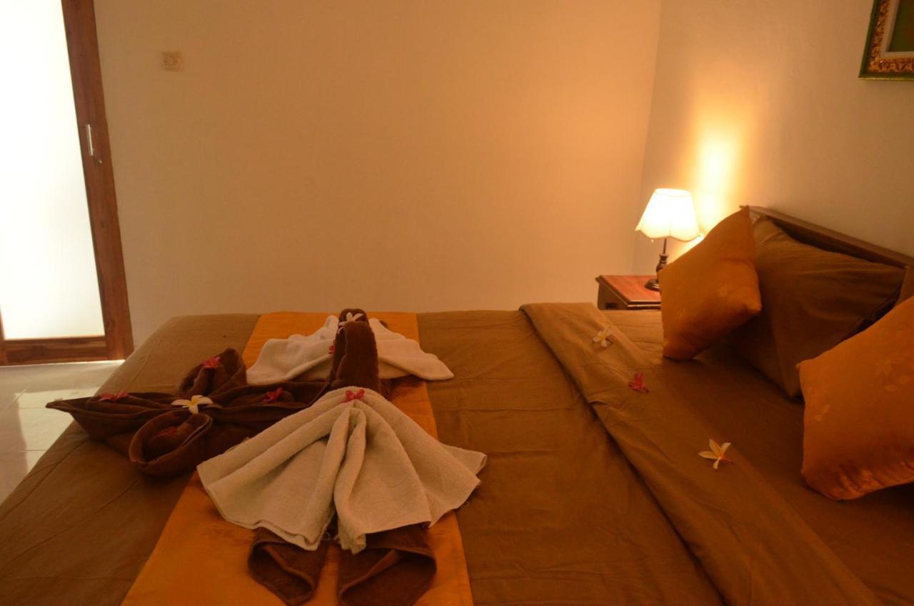 Guest house The Rahayu Batununggul