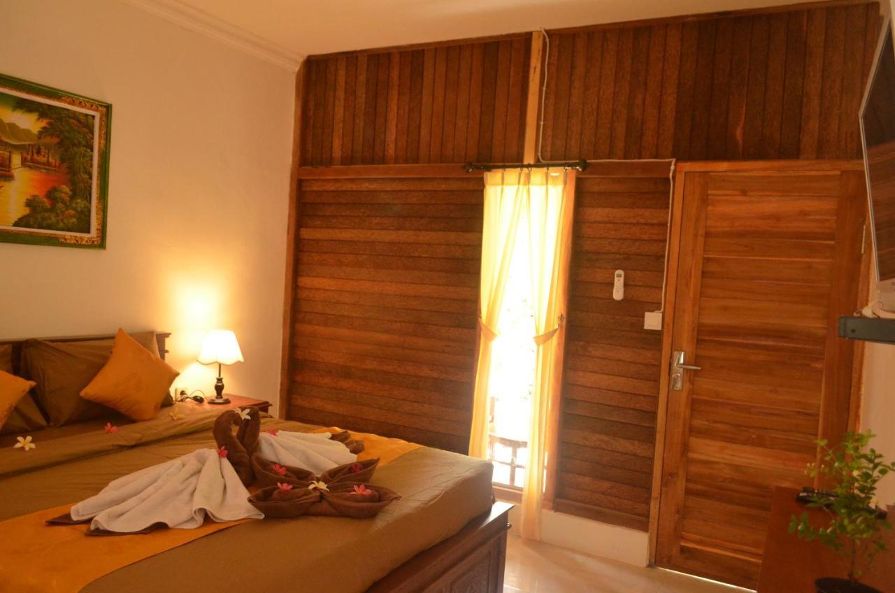 Guest house The Rahayu Batununggul