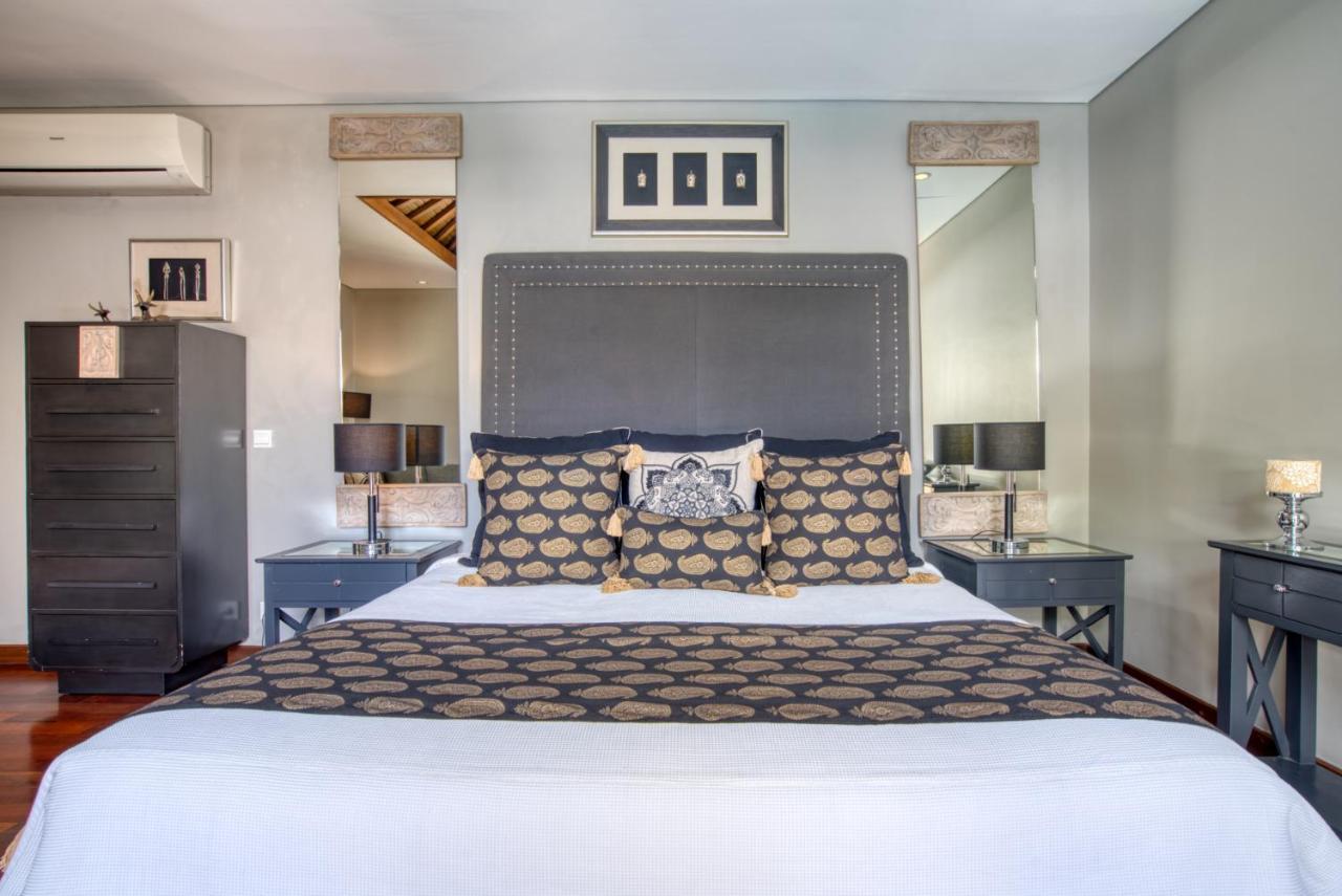 Kejora Beachfront Villa *