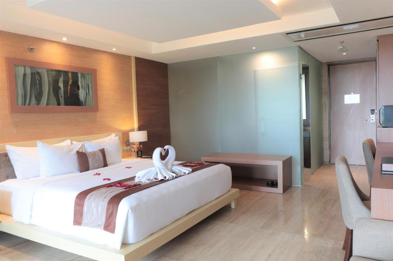 Hotel De Vins Sky Seminyak (Bali)