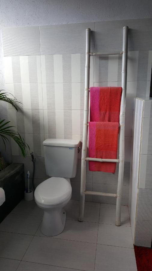 Lumbalumba Hotel Lovina (Bali)