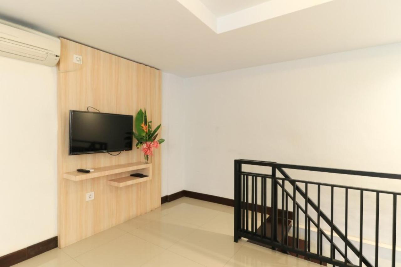 Legian Village 3*
