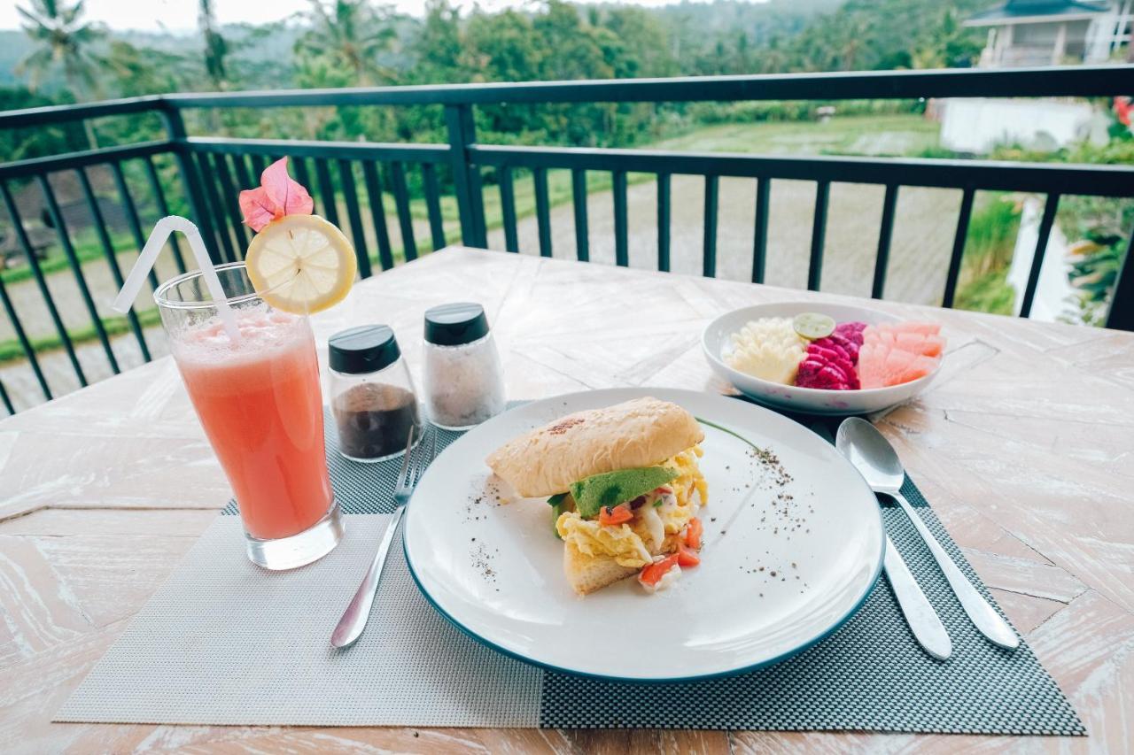 Resort Abian Taksu & 4*