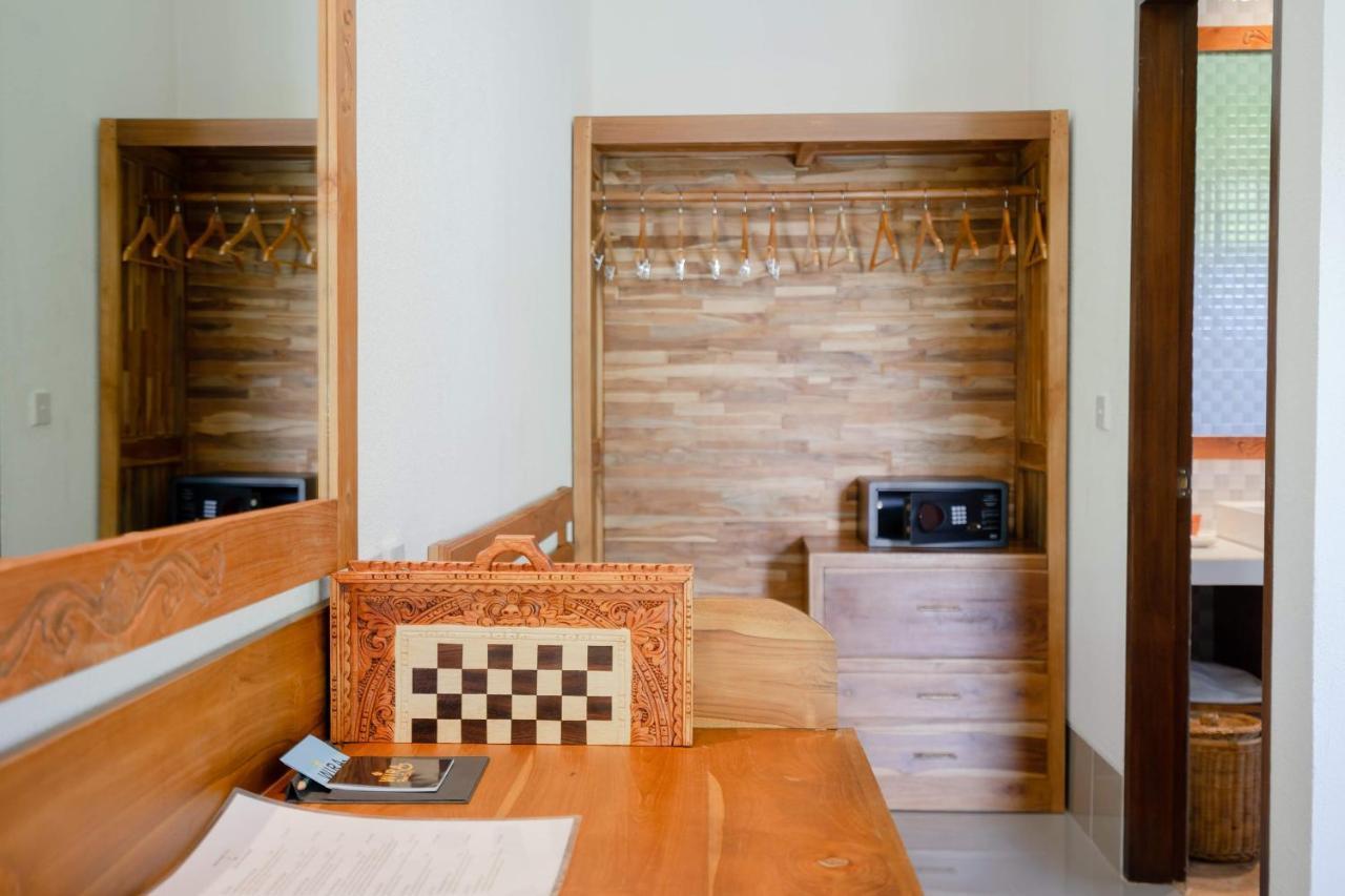 Homestay Wira & Uluwatu (Bali)