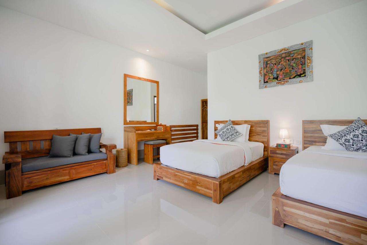 Wira & Uluwatu (Bali)