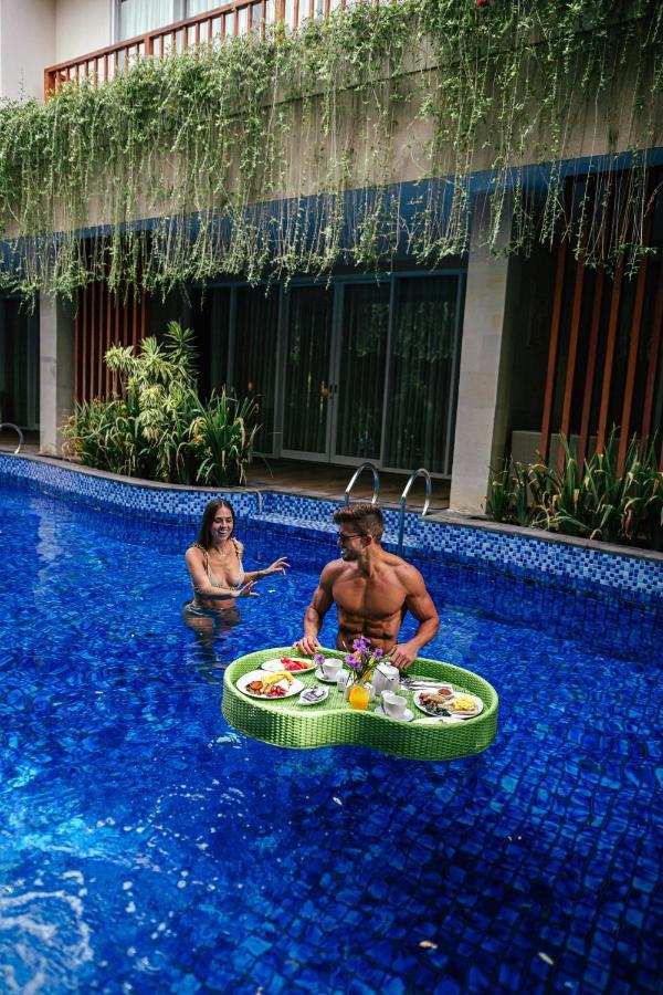 D'nusa Club And 4*