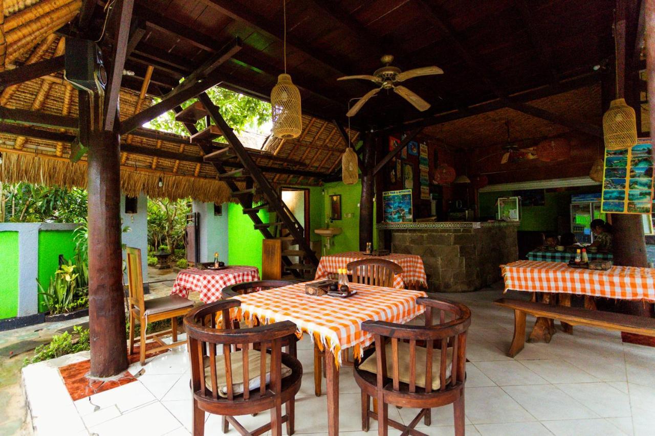 Holiday park Adi Bungalow