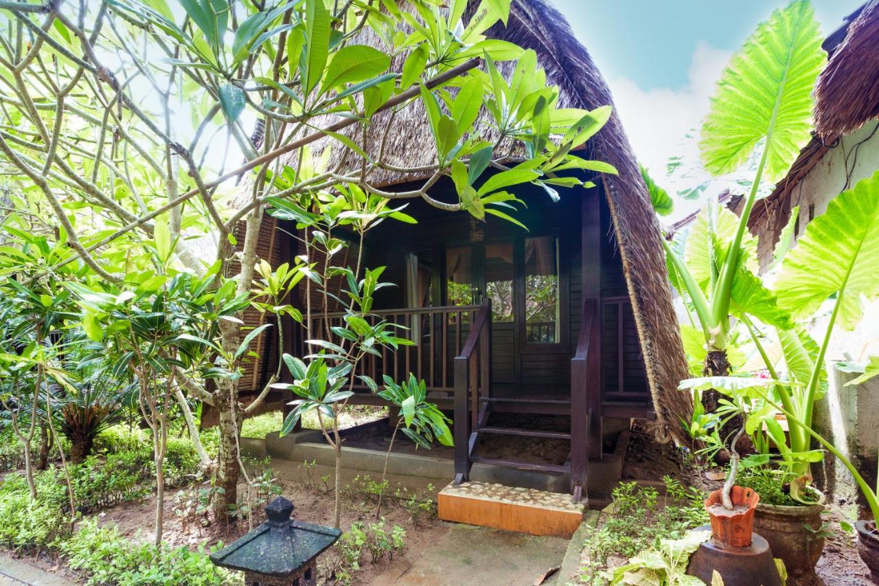 Adi Bungalow 3*