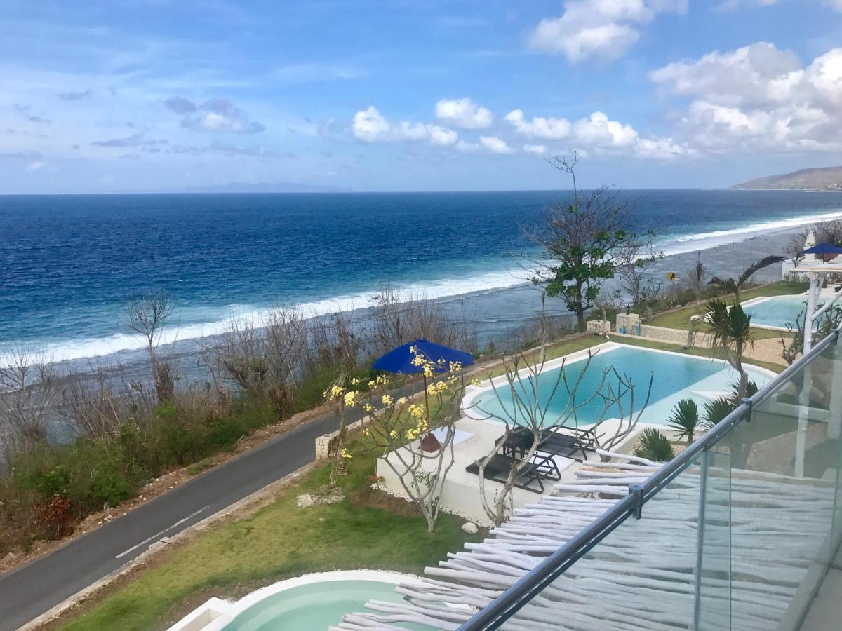 Hotel Argia Nusa Penida 4*