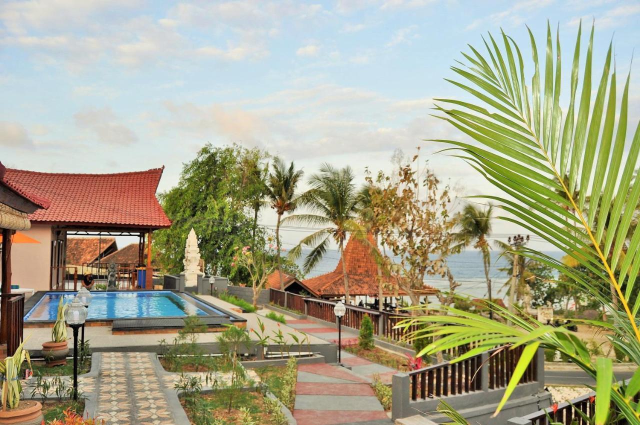 Surya Chandra Holiday park Batununggul