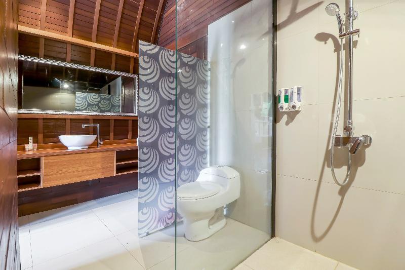 Sekar Arum Riverside In Canggu 2*