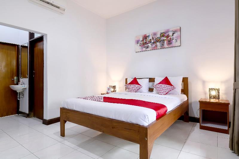 Sekar Arum Riverside In Canggu Hotel