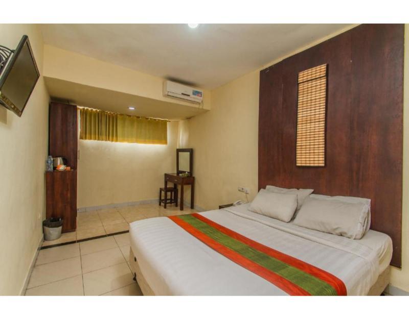 Lestari & - Hotel 3*
