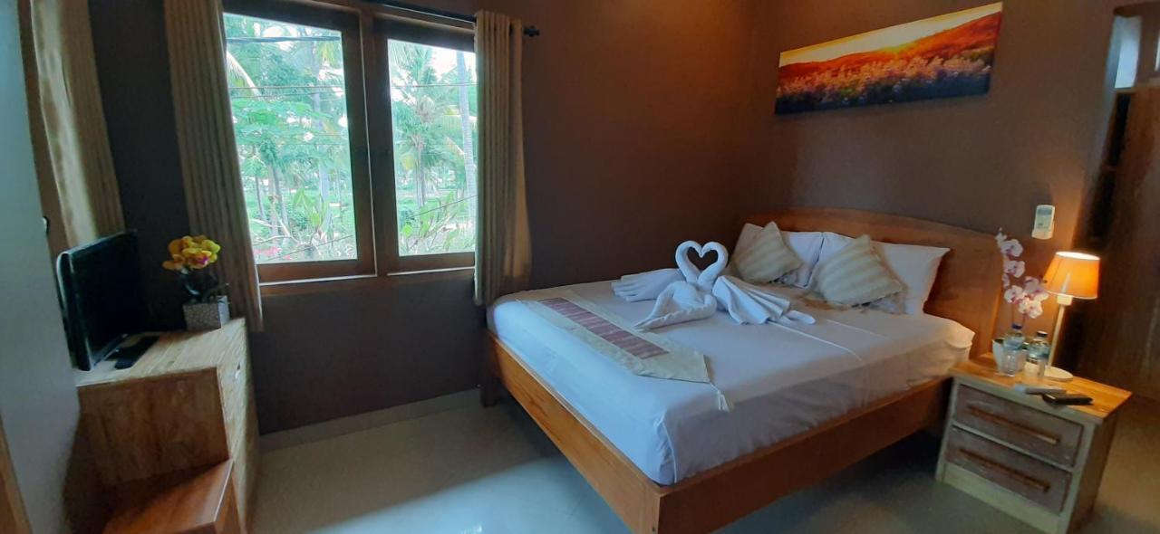 Hotel The Point Surfcamp Bali Pulukan