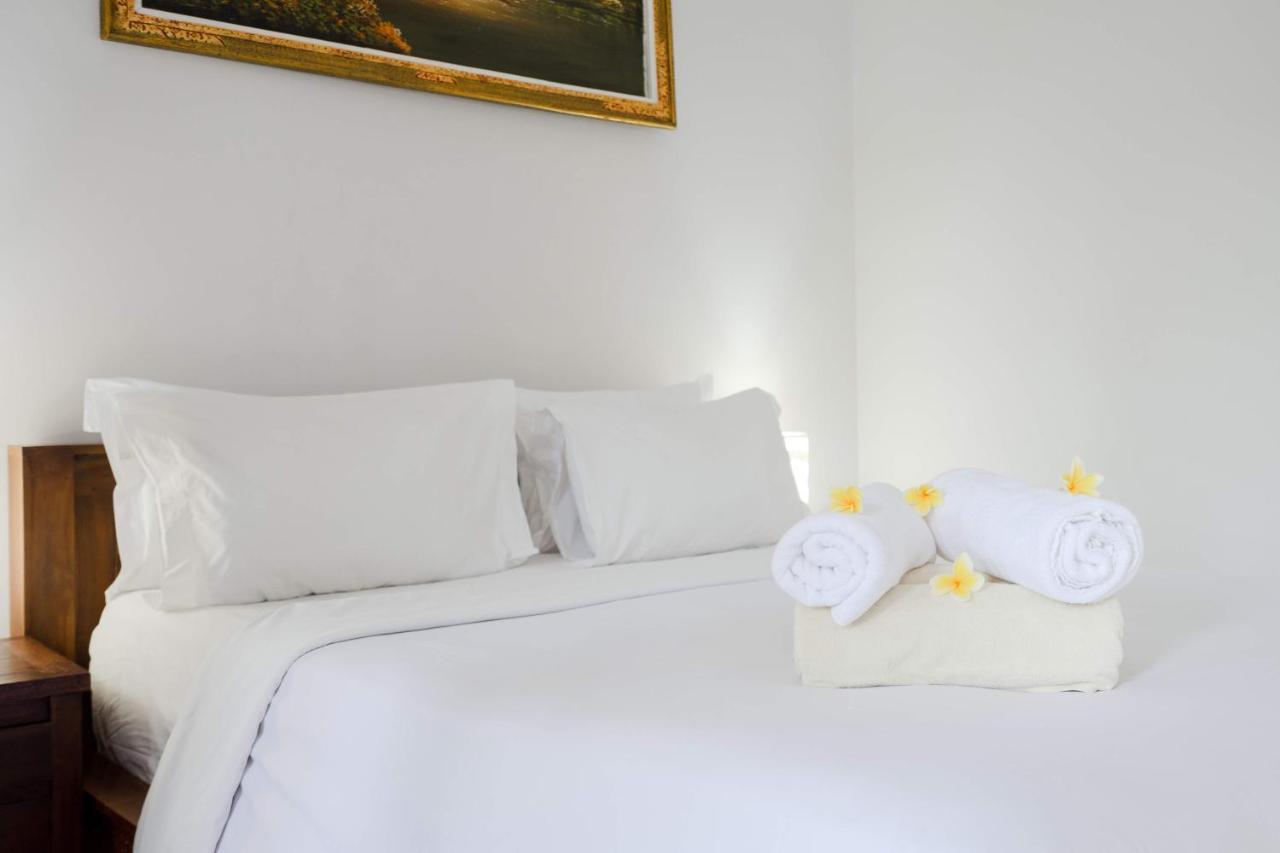 Homestay Wira & Uluwatu (Bali)