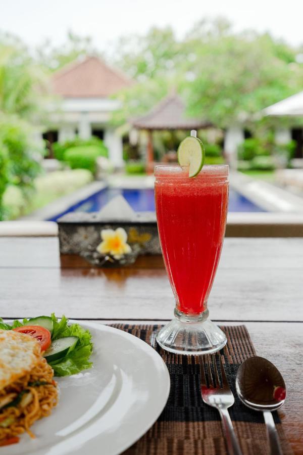 Wira & Uluwatu (Bali)