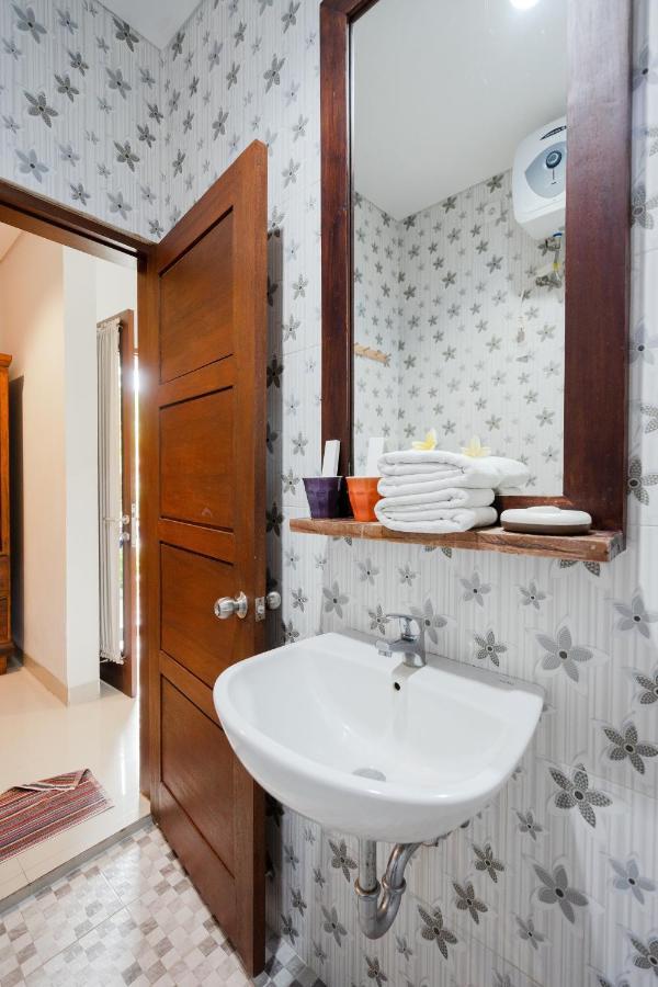 Homestay Wira &