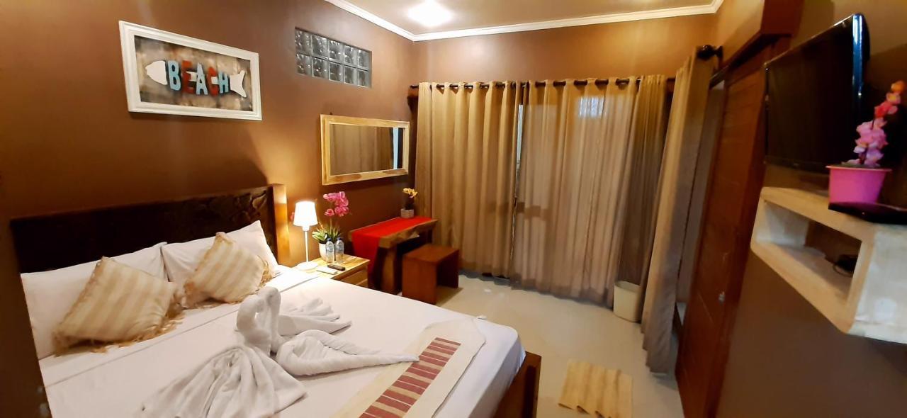 The Point Surfcamp Bali Hotel 3*