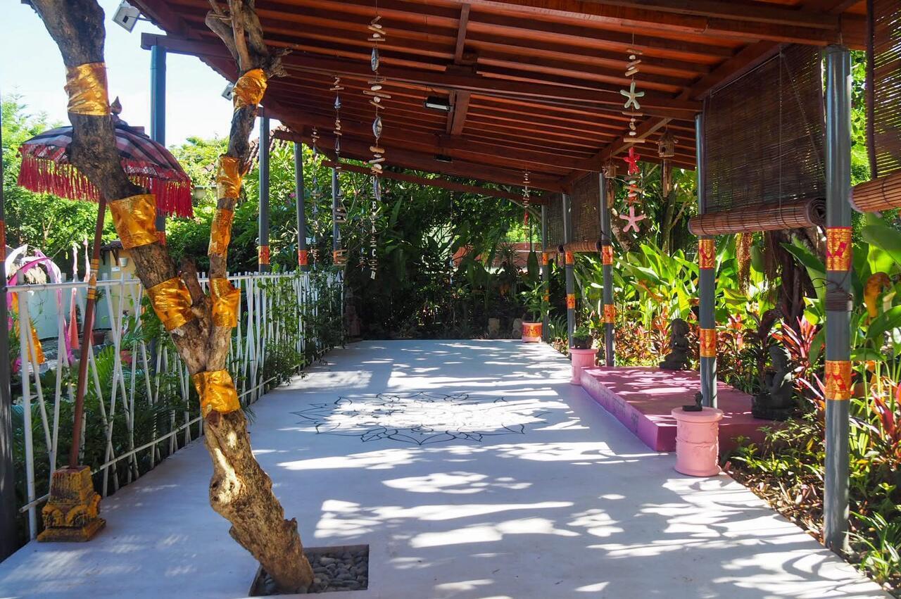 Nusa Villa *